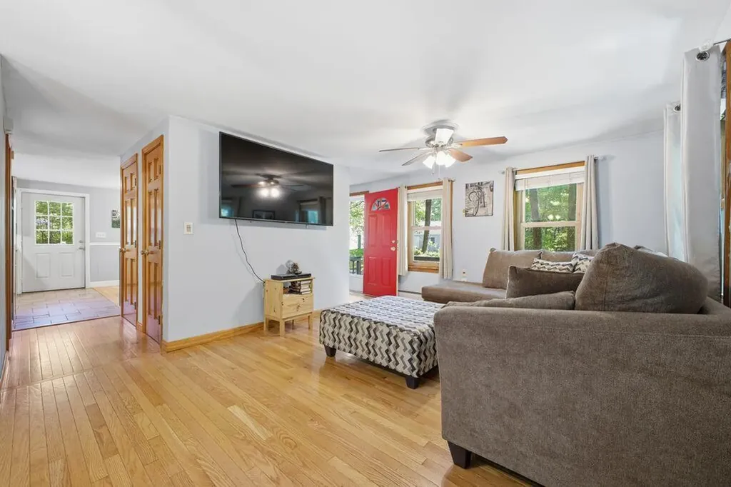 50 Northland Road Waterboro ME 04061