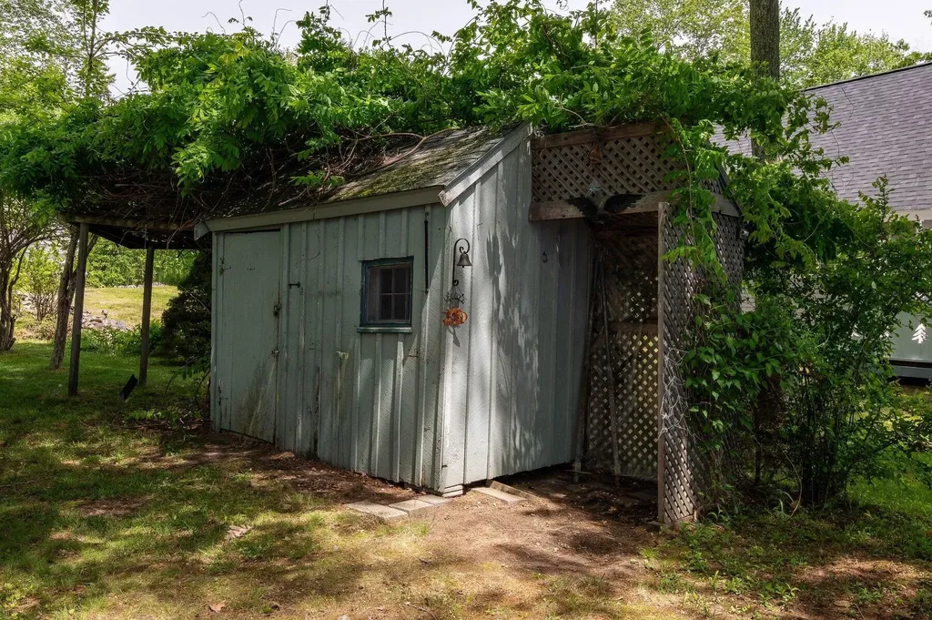 145 Eagle Road Acton ME 04001