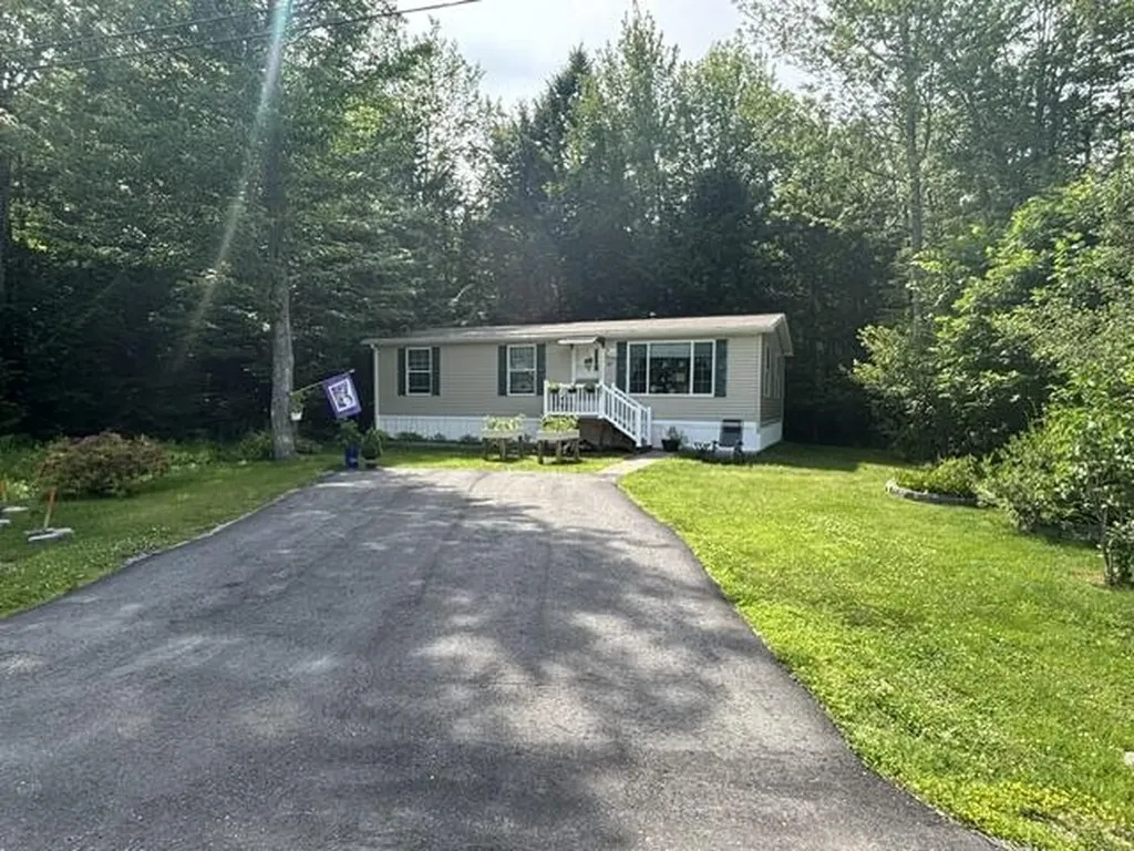 87 Pineland Drive Winthrop ME 04364