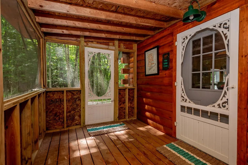 5 Dusty Lane Brownville ME 04414