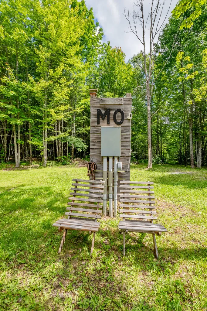 5 Dusty Lane Brownville ME 04414