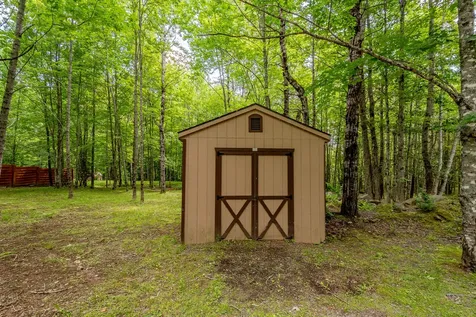 5 Dusty Lane Brownville ME 04414