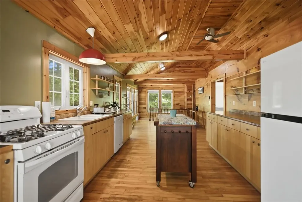 37 Beechwood Drive Winthrop ME 04364