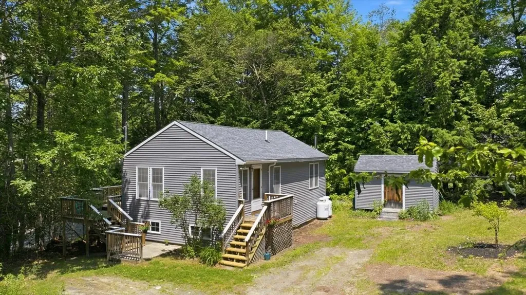 37 Beechwood Drive Winthrop ME 04364