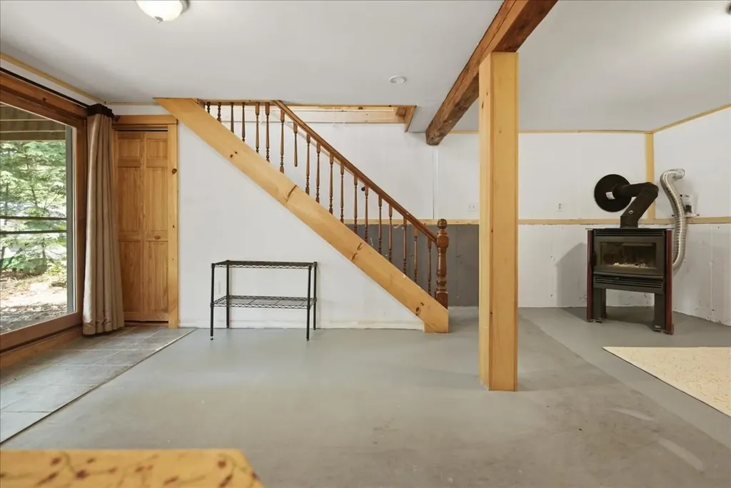 37 Beechwood Drive Winthrop ME 04364