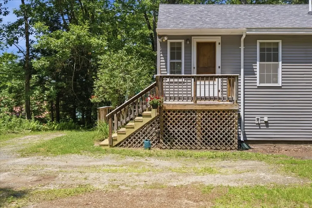 37 Beechwood Drive Winthrop ME 04364
