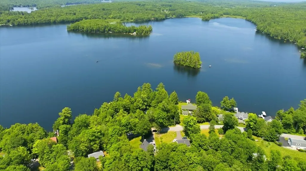 37 Beechwood Drive Winthrop ME 04364