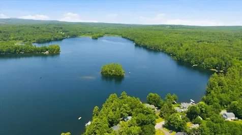 37 Beechwood Drive Winthrop ME 04364