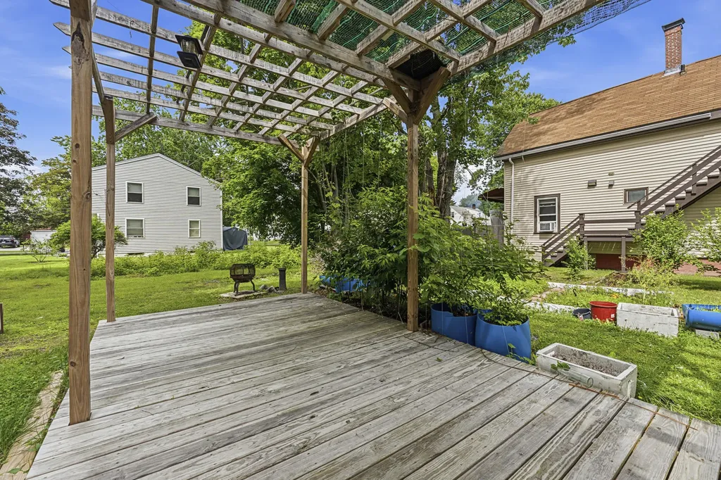 35 Union Street Westbrook ME 04092
