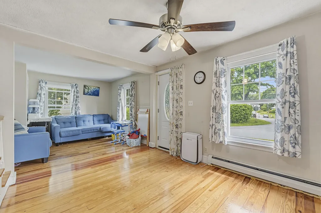 35 Union Street Westbrook ME 04092
