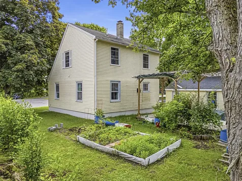 35 Union Street Westbrook ME 04092