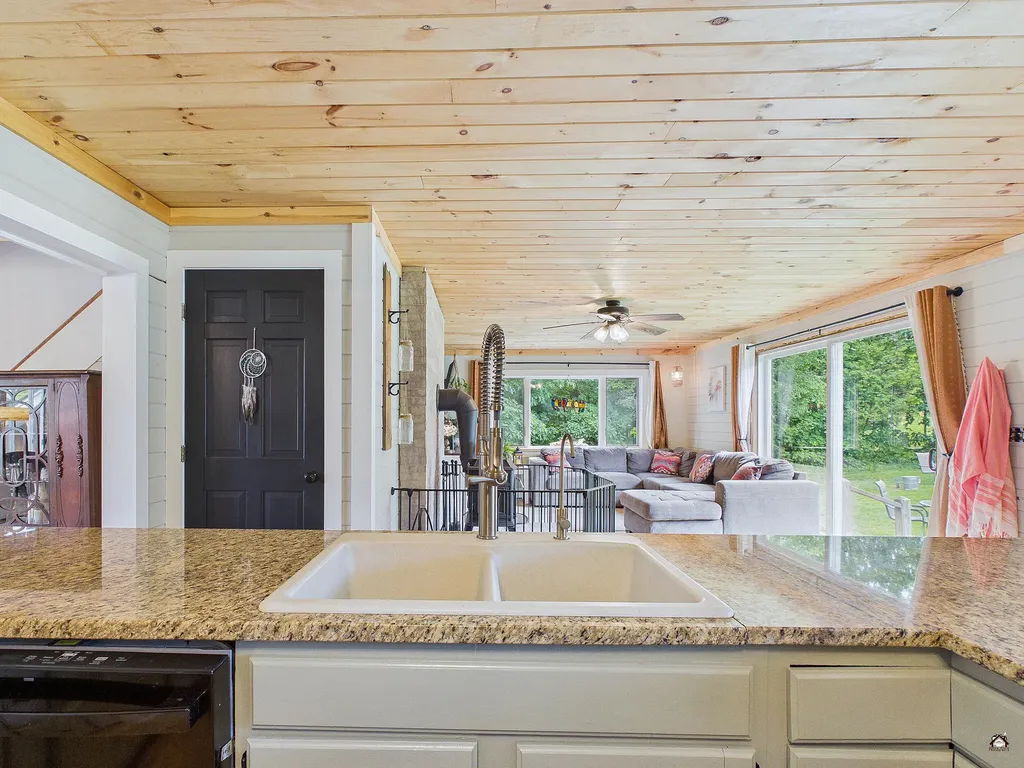 173 Tibbetts Road Exeter ME 04435