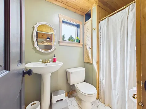 173 Tibbetts Road Exeter ME 04435