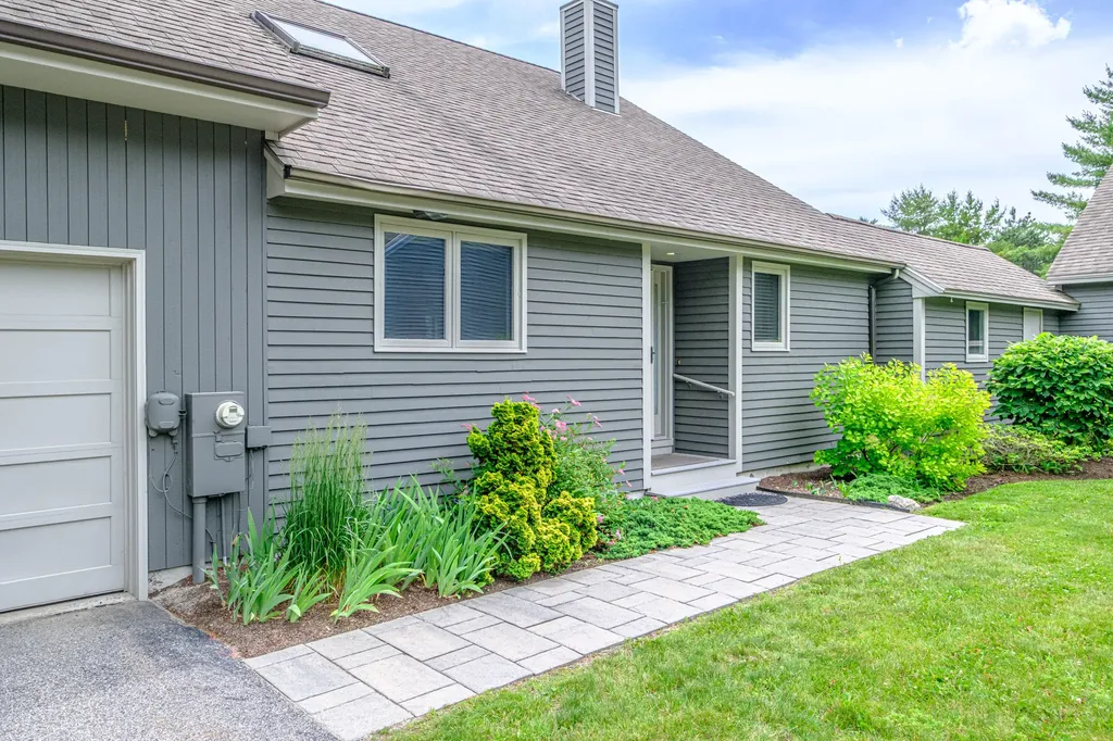 232 Bluff Road Yarmouth ME 04096