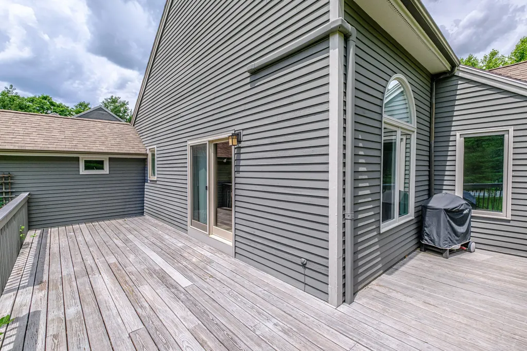 232 Bluff Road Yarmouth ME 04096