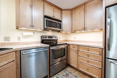 232 Bluff Road Yarmouth ME 04096