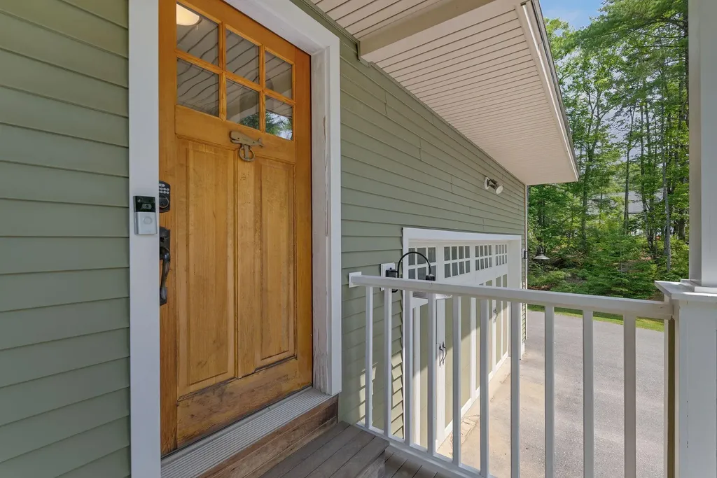 83 Brown's Ferry Drive West Bath ME 04530
