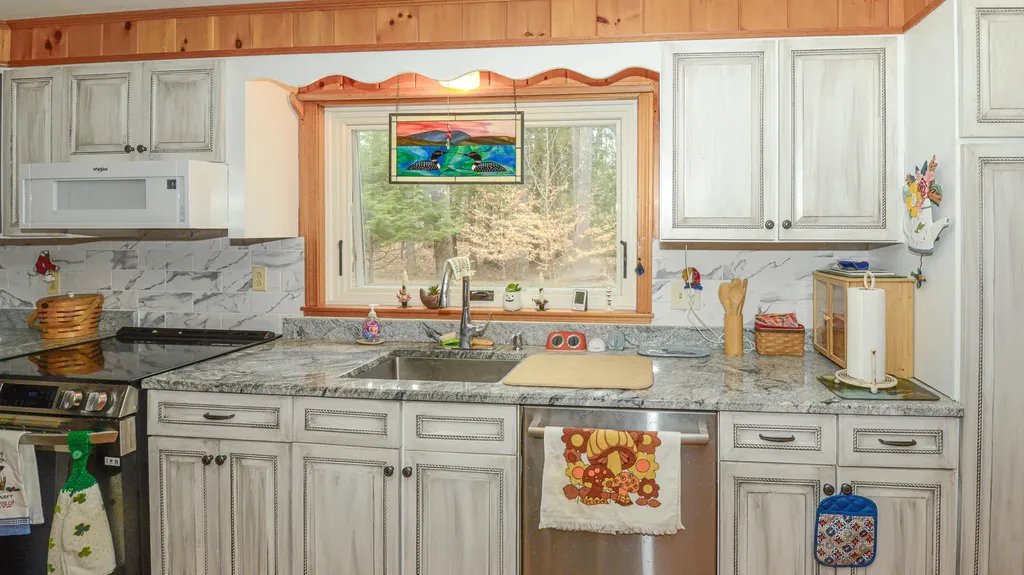 12 Bramble Road Bridgton ME 04009