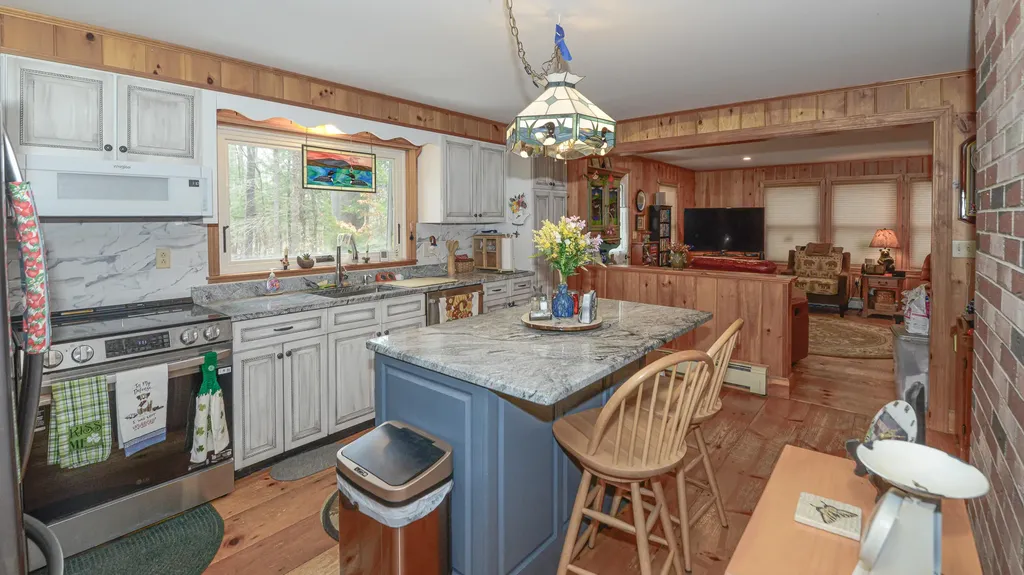12 Bramble Road Bridgton ME 04009