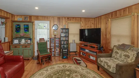 12 Bramble Road Bridgton ME 04009