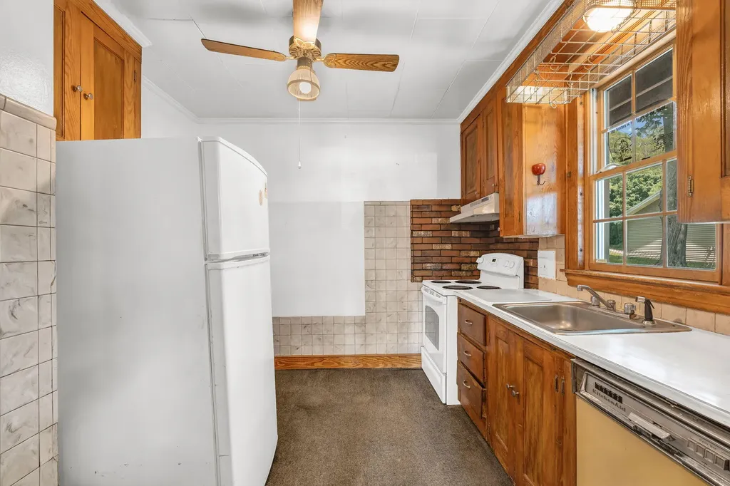 1150 Lisbon Street Lewiston ME 04240