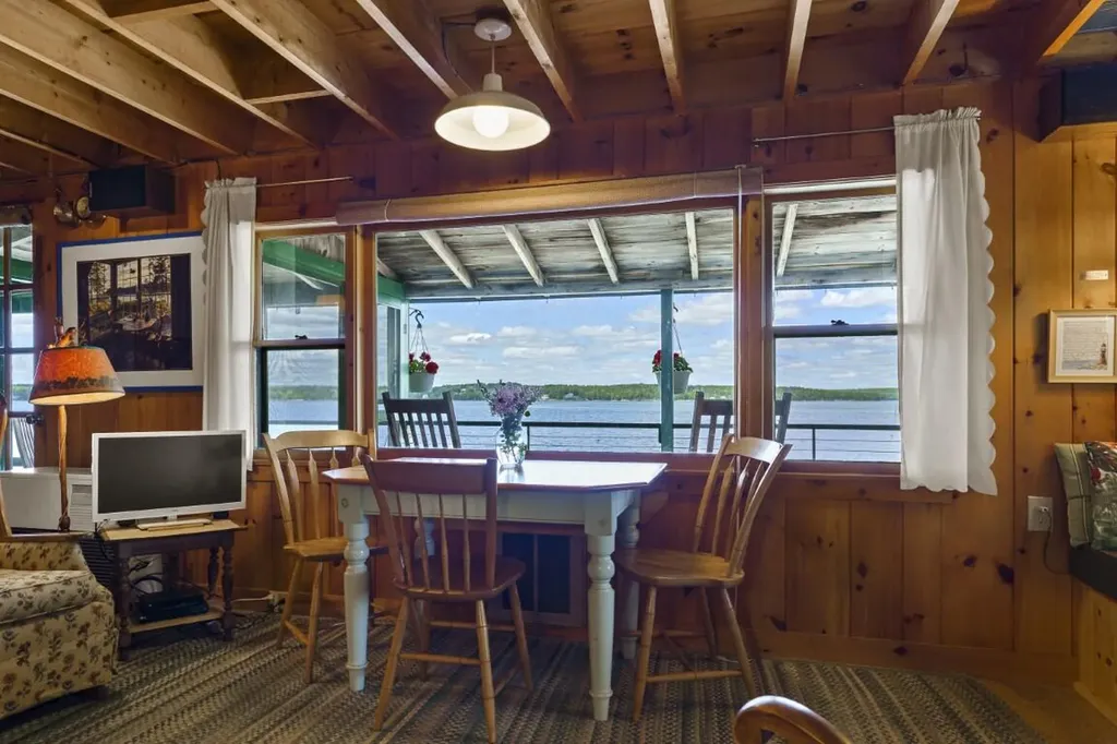 236 Dogfish Head Road Southport ME 04576