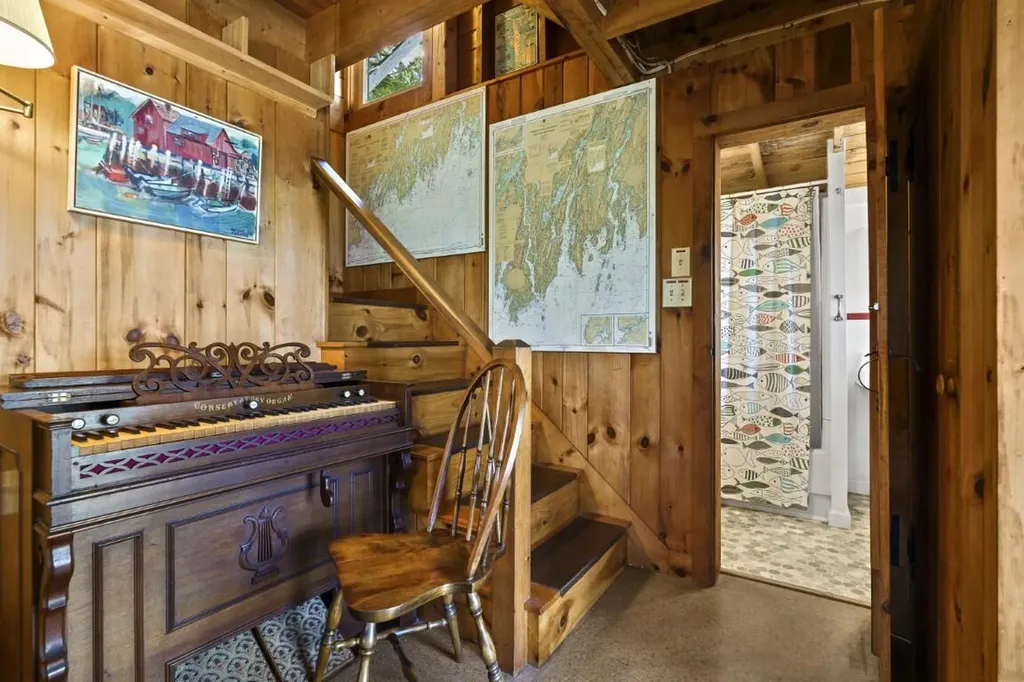 236 Dogfish Head Road Southport ME 04576