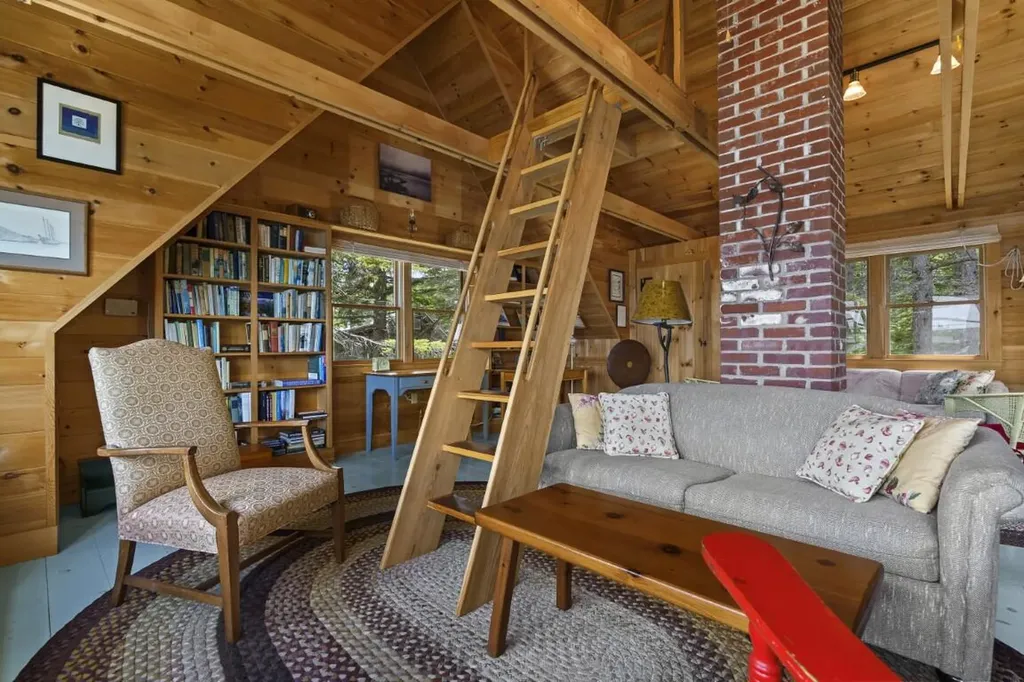 236 Dogfish Head Road Southport ME 04576