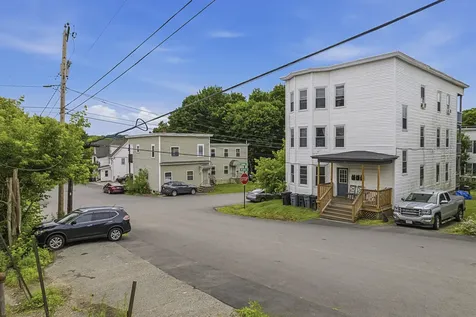 20 Summer Street Lewiston ME 04240