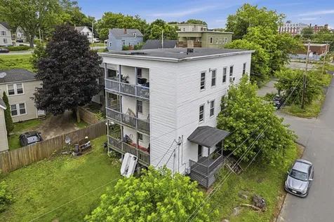 20 Summer Street Lewiston ME 04240
