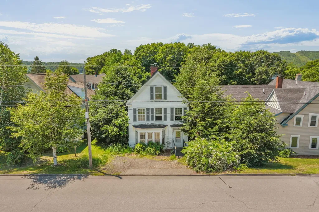 116 Franklin Street Bucksport ME 04416