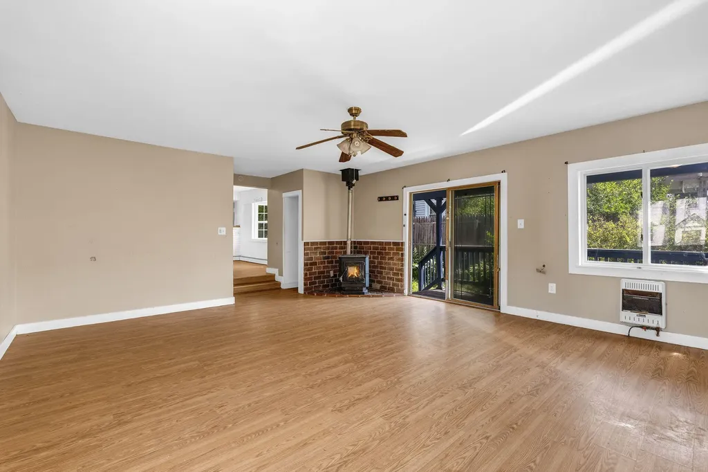116 Franklin Street Bucksport ME 04416