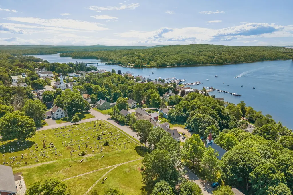 116 Franklin Street Bucksport ME 04416