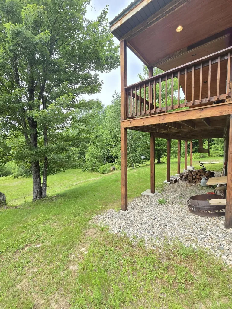 60 Riley Road Mexico ME 04257