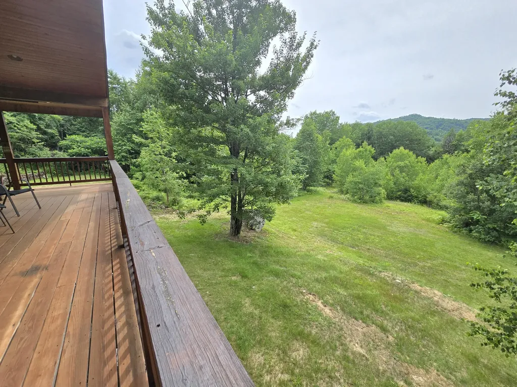 60 Riley Road Mexico ME 04257