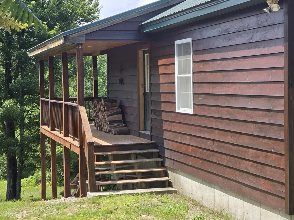 60 Riley Road Mexico ME 04257