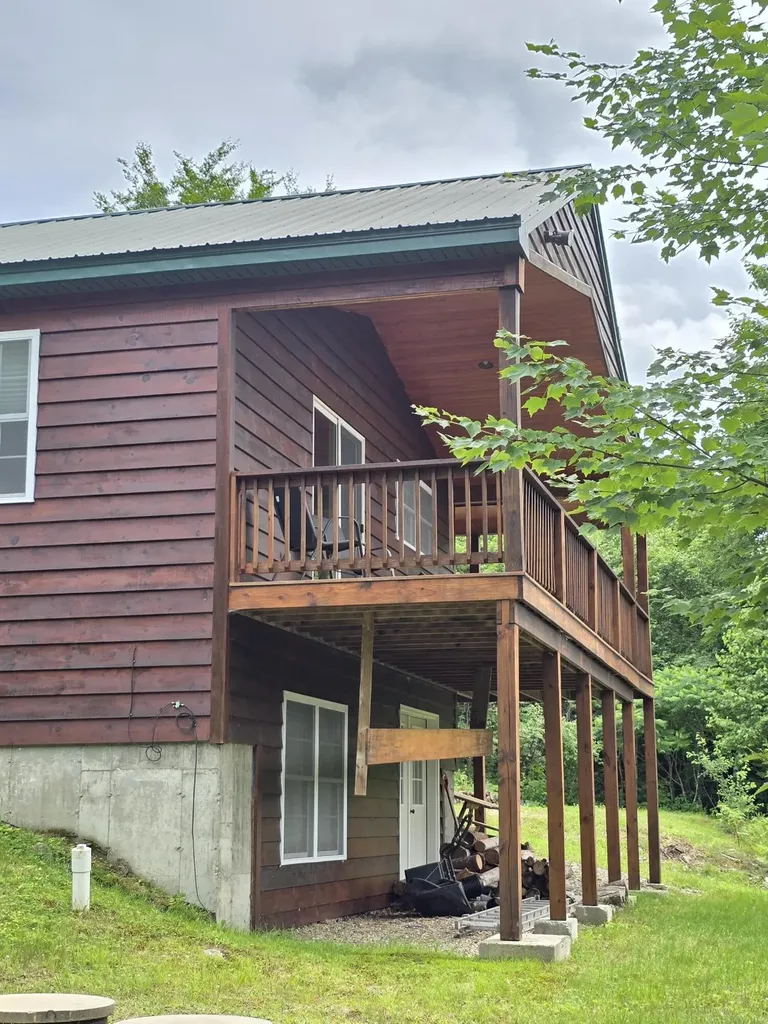 60 Riley Road Mexico ME 04257