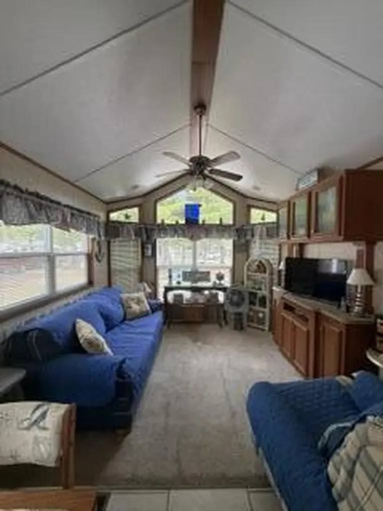 1 Robinson Way Kennebunk ME 04043