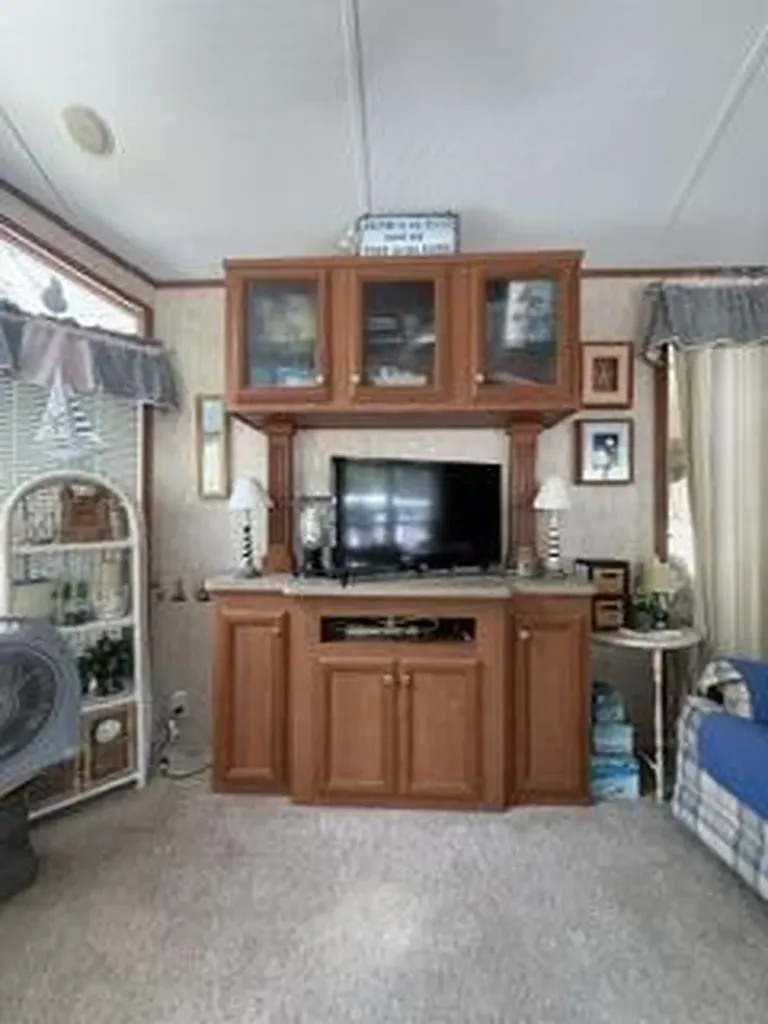 1 Robinson Way Kennebunk ME 04043