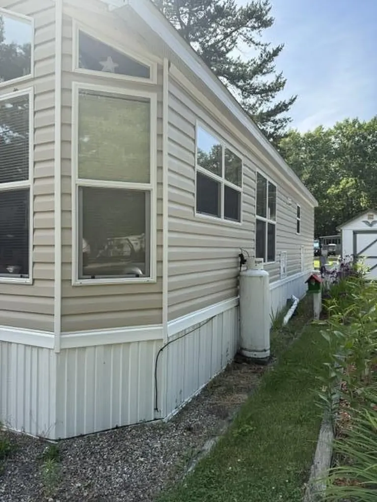 1 Robinson Way Kennebunk ME 04043
