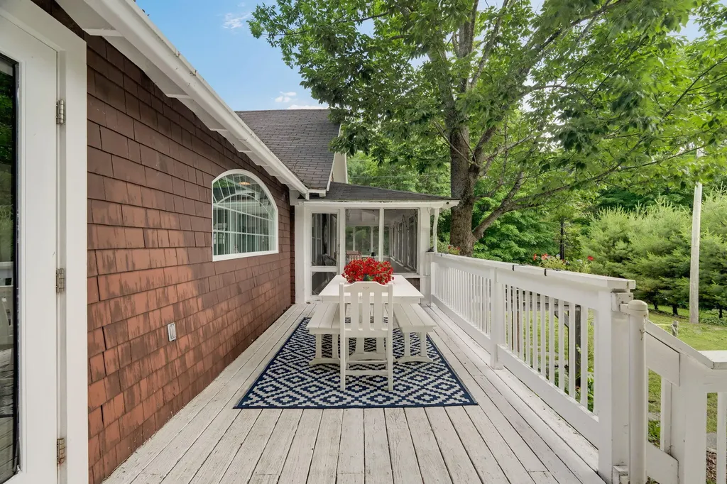 46 Augusta Road Rome ME 04963