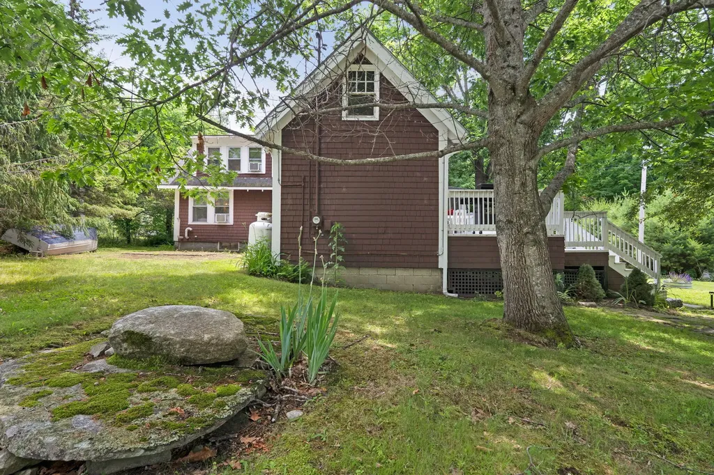 46 Augusta Road Rome ME 04963