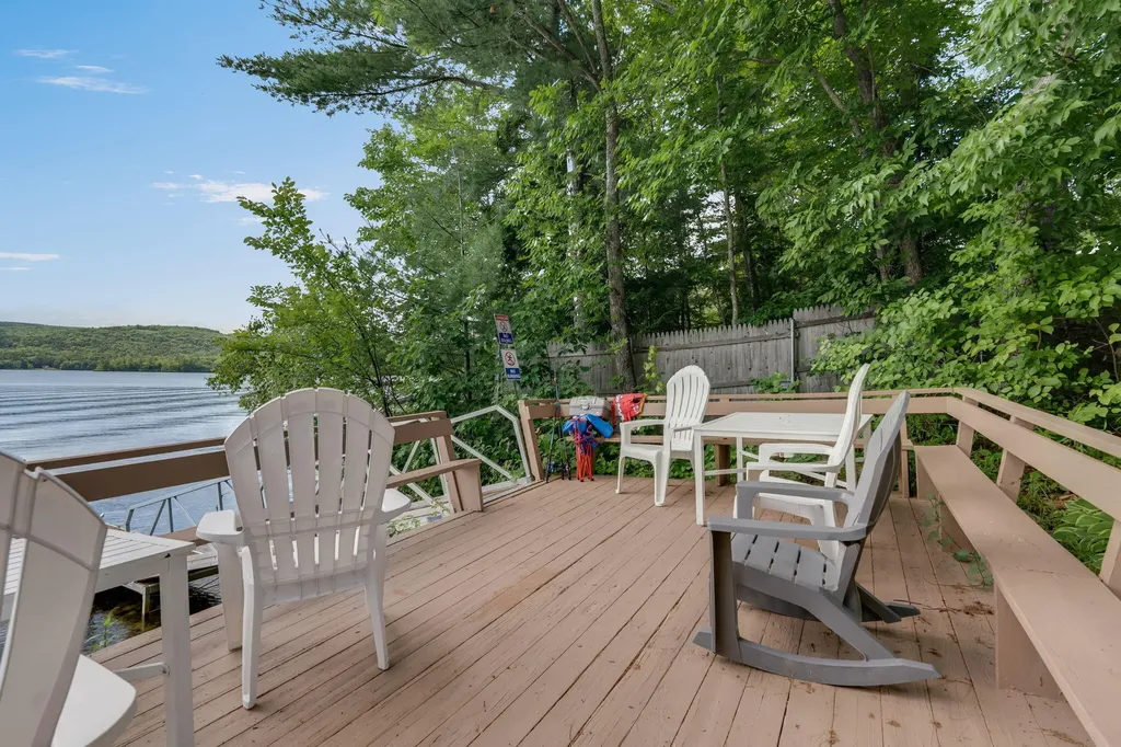 46 Augusta Road Rome ME 04963