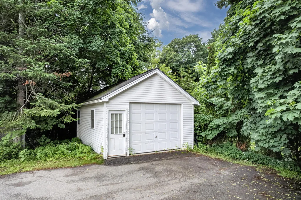117 Mill Street Orono ME 04473