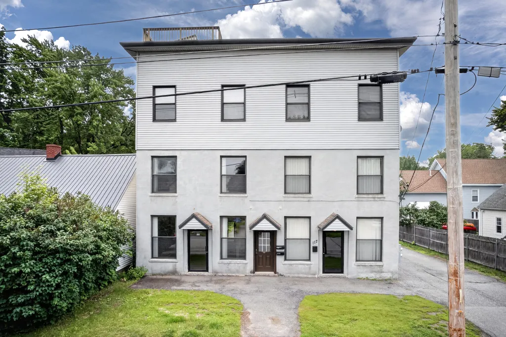 117 Mill Street Orono ME 04473