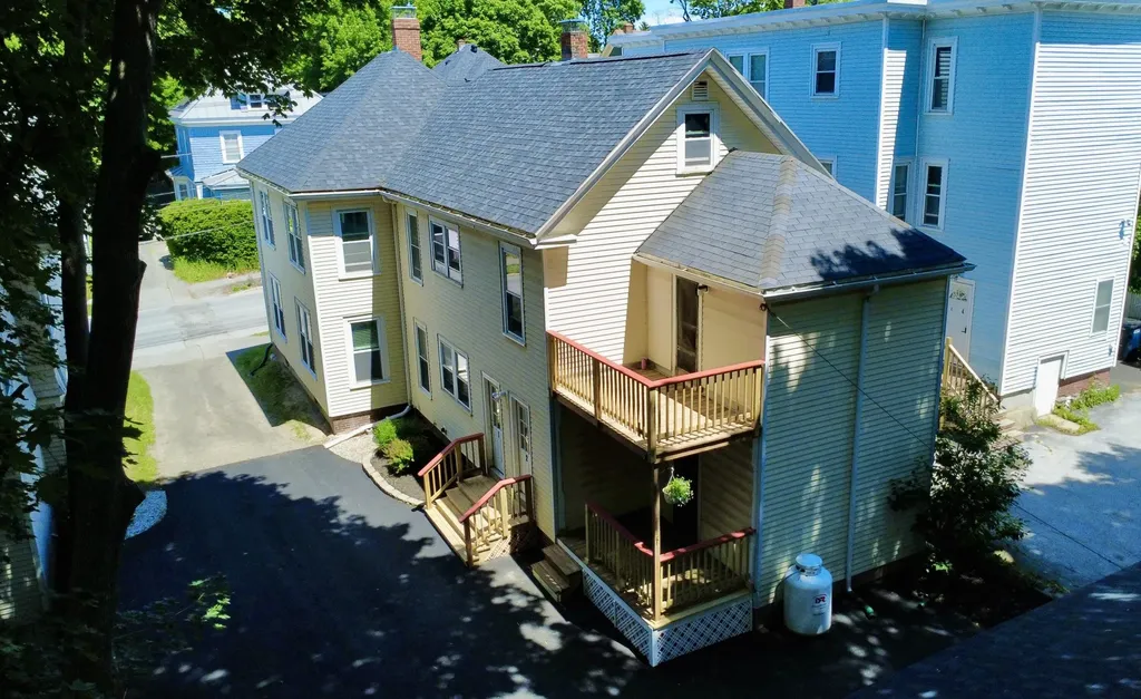 85 Cumberland Street Bangor ME 04401