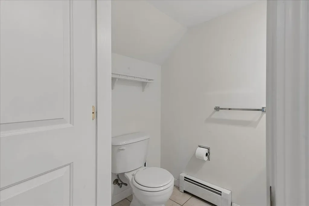 51 Dockside Lane Belfast ME 04915