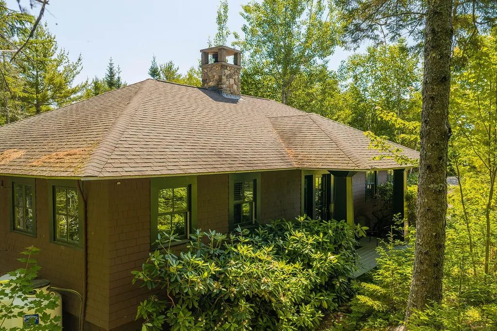 35 Osprey Circle Lincolnville ME 04849