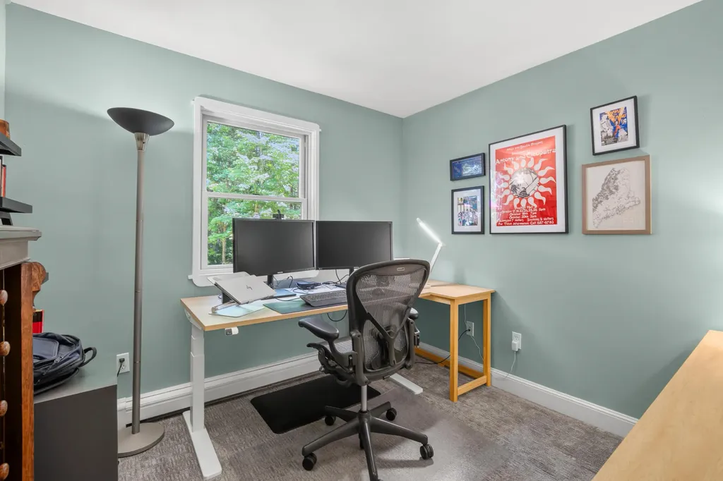 60 Ledgewood Drive Yarmouth ME 04096