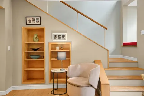 60 Ledgewood Drive Yarmouth ME 04096